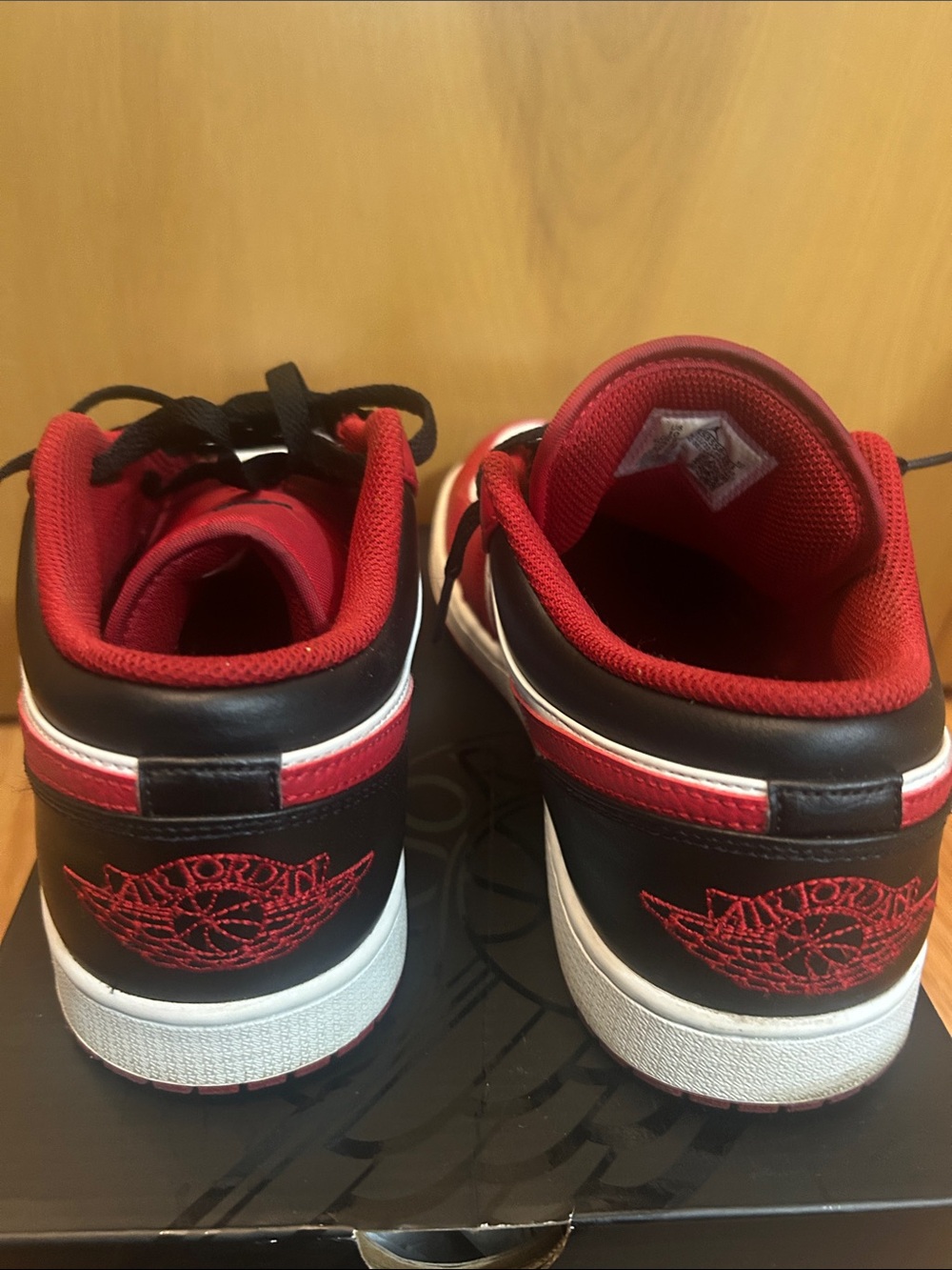 Jordan Men's Black Red and White Low-Top Athletic Shoes